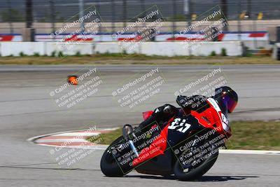 media/Apr-23-2022-Fastrack Riders (Sat) [[cb2d6ae73d]]/LEVEL 4/1PM TURN 6 OUTSIDE/